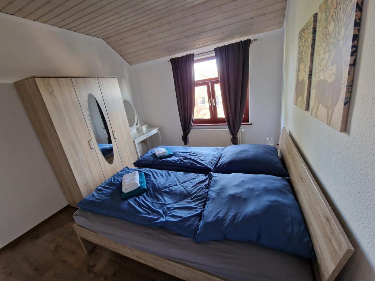 98Qm Wohnung Im Villenviertel - Voll Ausgestattet Mit Balkon Und Kamin - Wlan Gratis Вільгельмсгафен Екстер'єр фото
