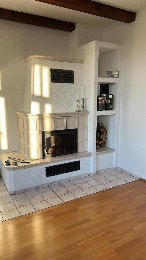 98Qm Wohnung Im Villenviertel - Voll Ausgestattet Mit Balkon Und Kamin - Wlan Gratis Вільгельмсгафен Екстер'єр фото