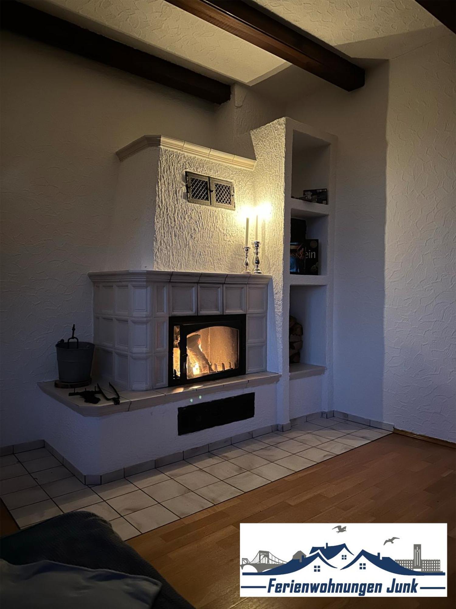 98Qm Wohnung Im Villenviertel - Voll Ausgestattet Mit Balkon Und Kamin - Wlan Gratis Вільгельмсгафен Екстер'єр фото